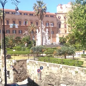 https://casa-normanna-palermo.palermohotels.org